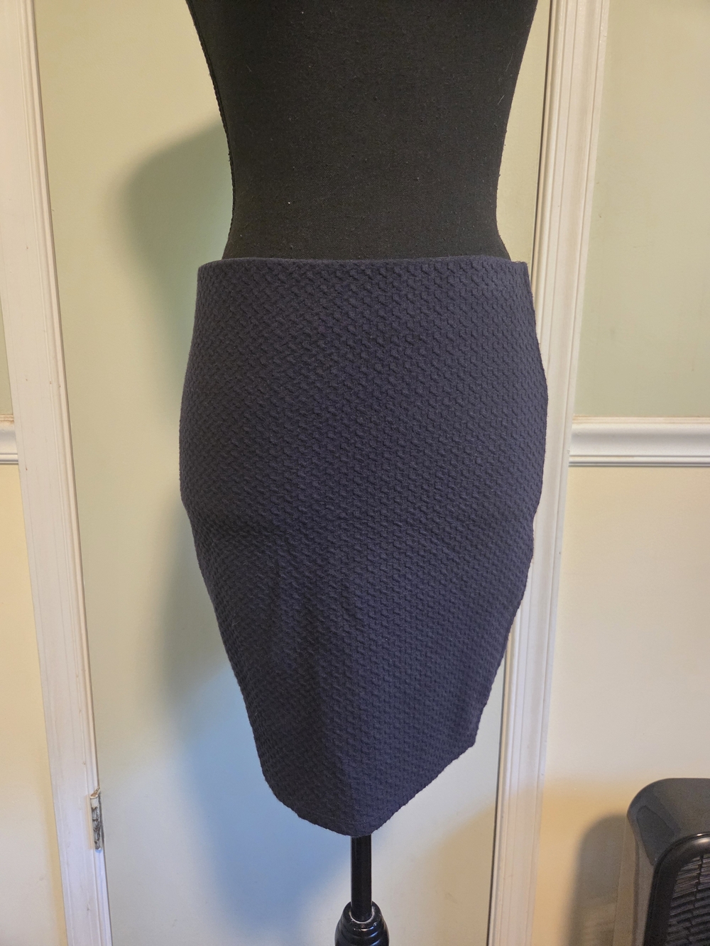 LOFT Navy Textured Pencil Skirt